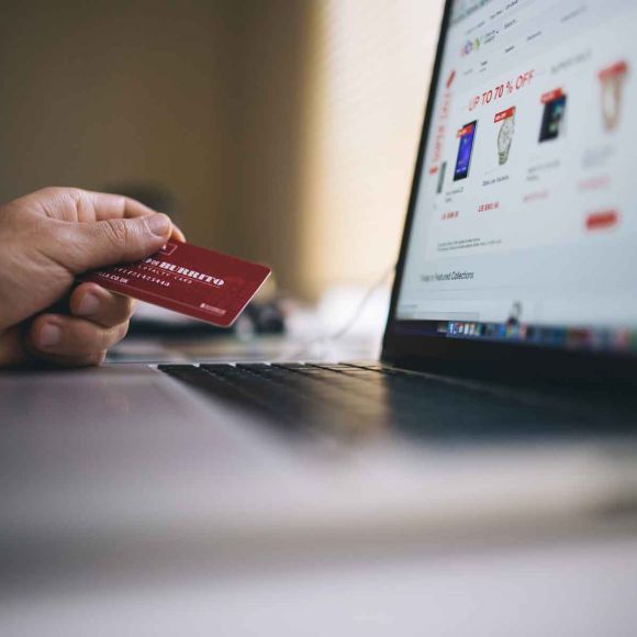 Truffe e carte di credito in Hotel: come difendersi dalle prenotazioni fasulle