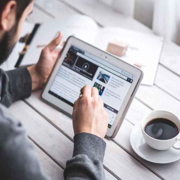 Accor news: le mosse del gigante alberghiero per contrastare le OTA e la shadow hospitality