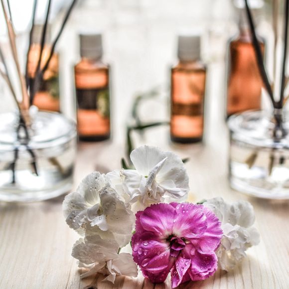 Marketing polisensoriale: quando ad attirare è un profumo