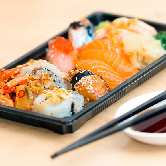 Ristorazione a domicilio: il food delivery si evolve e coinvolge le bevande