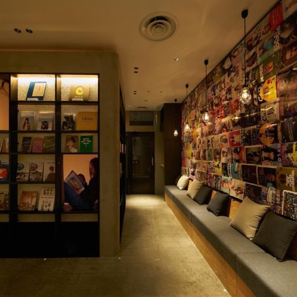 Book and bed Hotel: l’albergo del futuro strizza l’occhio alla biblioterapia