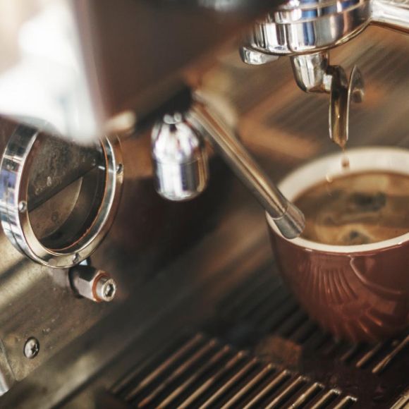 Al bar come a casa. La qualità dell’espresso attraverso le macchine per caffè